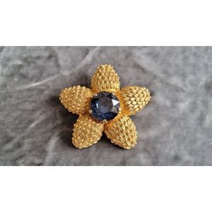 Benedikt NYC Vintage Brooch Goldtone Star Blue Center Stone Rare